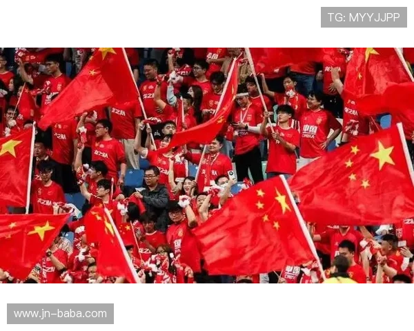 国足奋力逆转强敌展现顽强拼搏精神掀起全国足球热潮