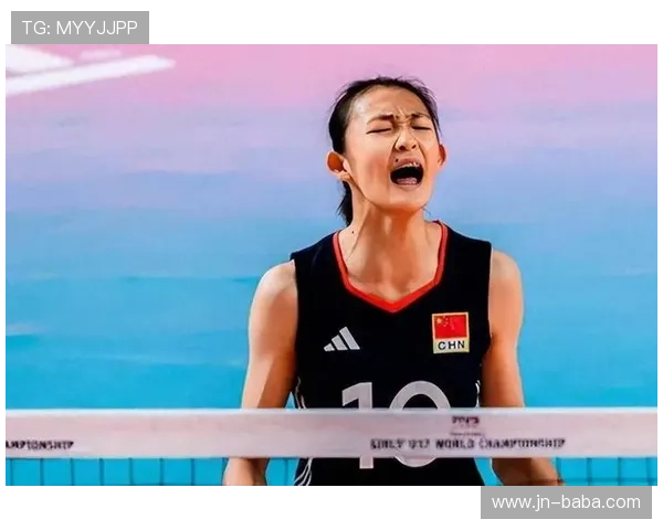 中国女排连胜强敌展现顽强拼搏精神冲击巴黎奥运资格再掀全国观赛热潮 中国女排连胜强敌展现顽强拼搏精神冲击巴黎奥运资格再掀全国观赛热潮