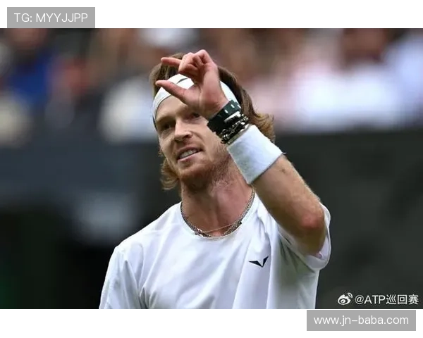 德约科维奇逆转晋级年终总决赛四强再度冲击个人第八座冠军奖杯