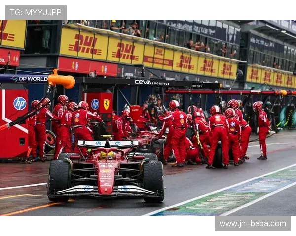 F1赛事新规引发热议 球迷与车队对未来赛季调整意见分歧