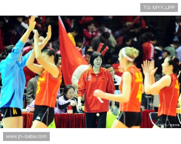 中国女排力克泰国队夺亚洲杯冠军 凭借全队顽强拼搏展现强大实力