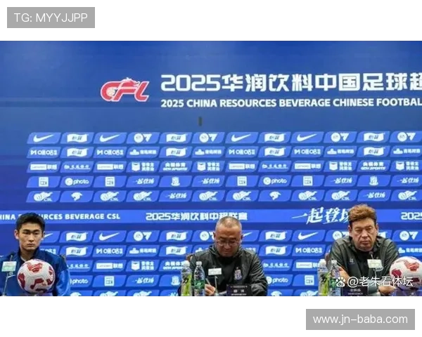 新赛季焦点大战引爆网坛多位名将状态回暖争冠前景受关注广泛讨论